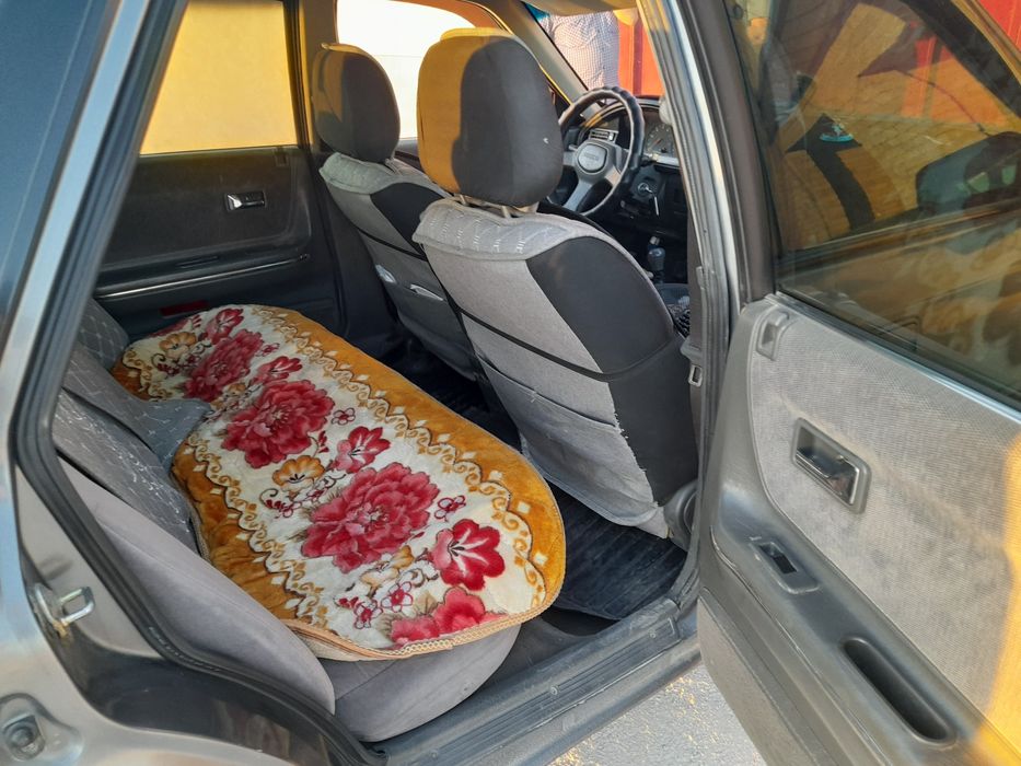 Мазда уневерсал отличное состояние