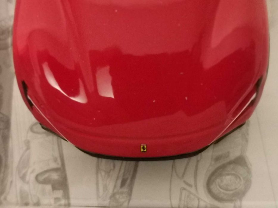 Продавам колички HW BMW/Audi и Bburago Race and Play Ferrari 1/43