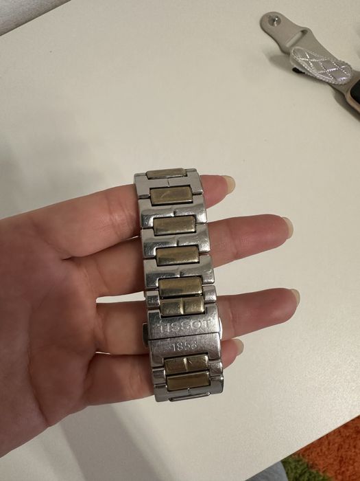 Продам Часы Tissot оригинал 1853