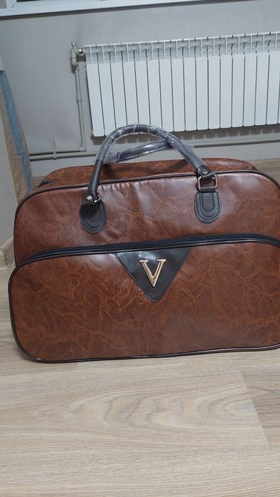 Продам дорожную сумку новая