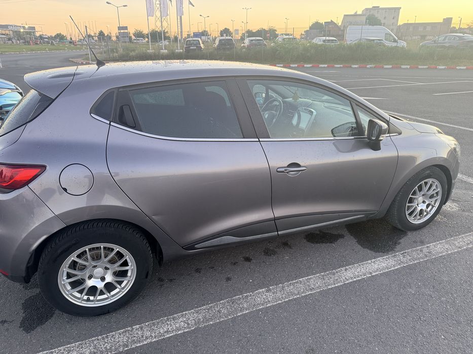 Renault Clio 4 automată .