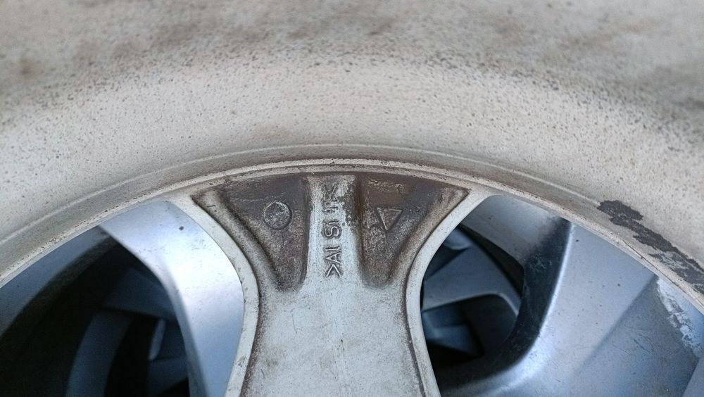 Jante BMW r17 cu anvelope de iarna