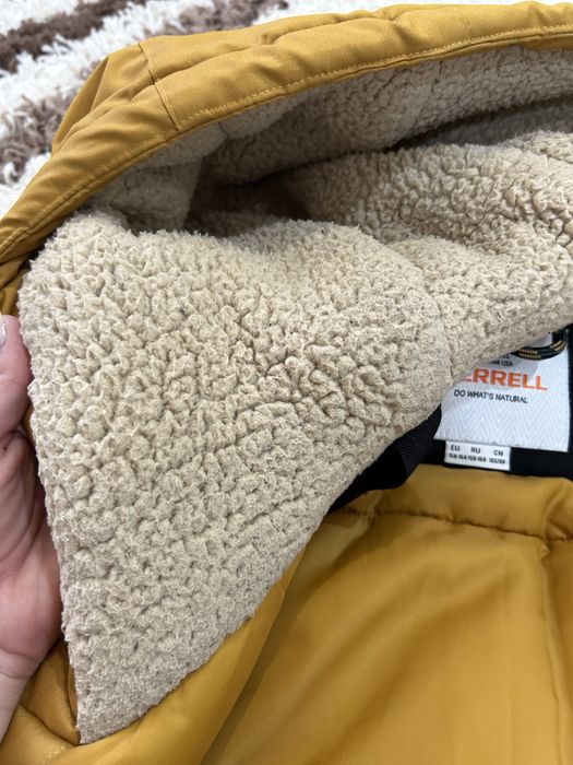 Продам зимнюю куртку