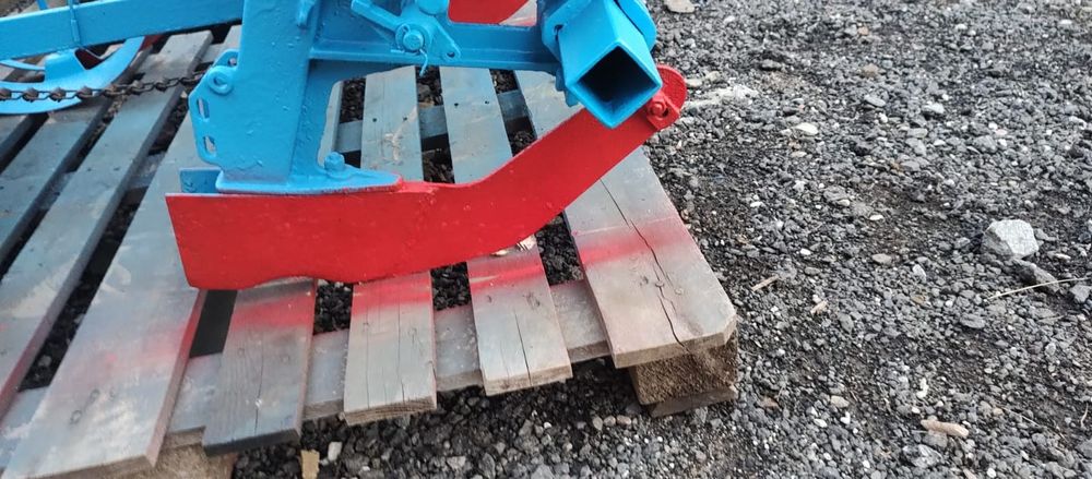 Semanatoare pe 4 rânduri cu fertilzare