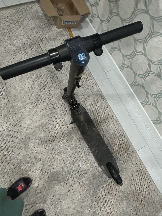 Электросамокат  Tribe