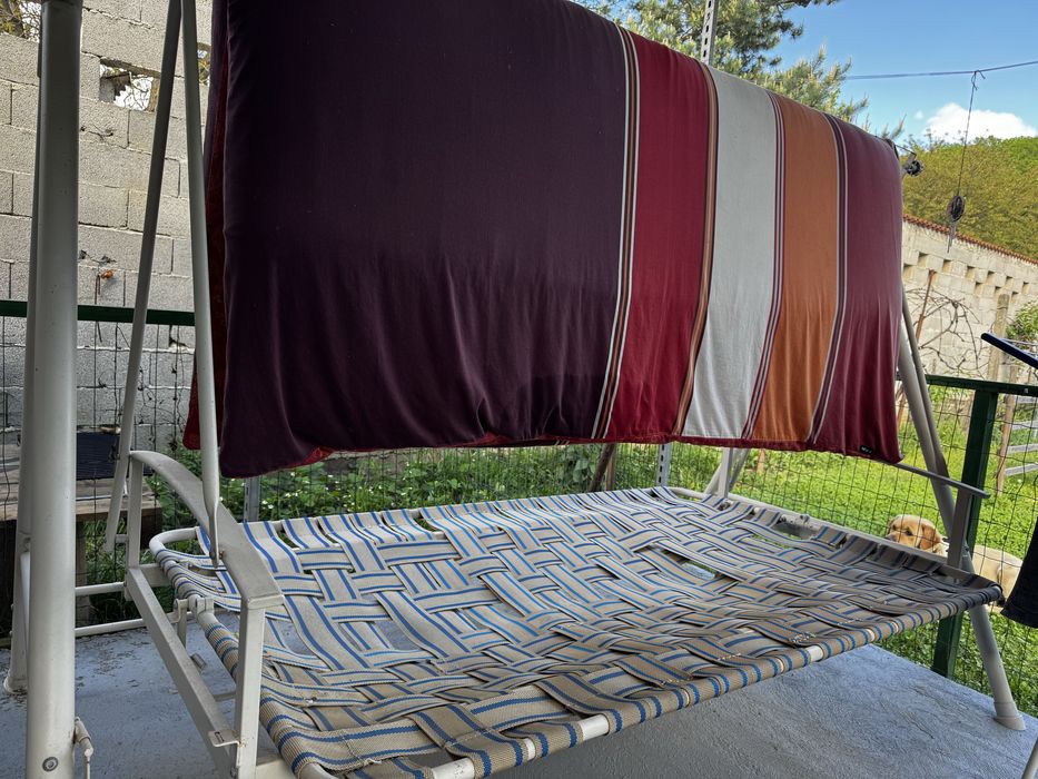 Leagan gradina exterior  in stare buna