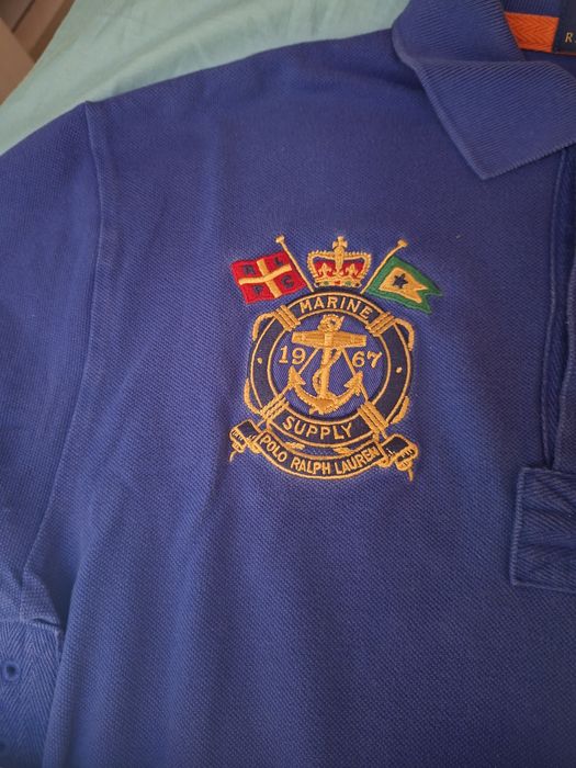 Polo tricouri si pantaloni scurti