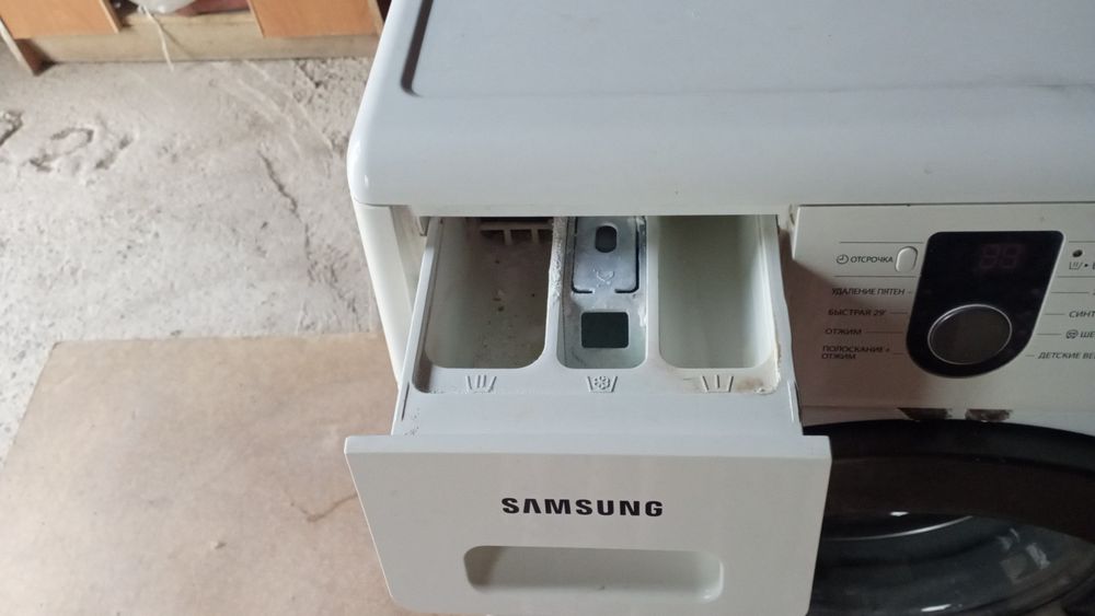 Стиральная машина автомат
