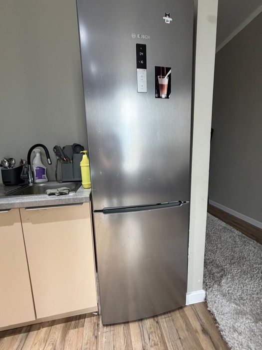 Холодильник,Bosch