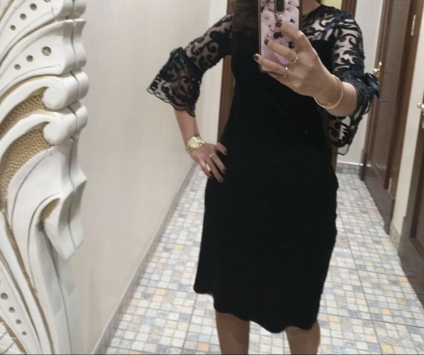 Платье для женщин