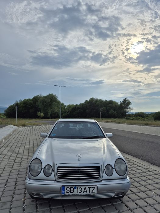 Mercedes Benz e200 kompressor