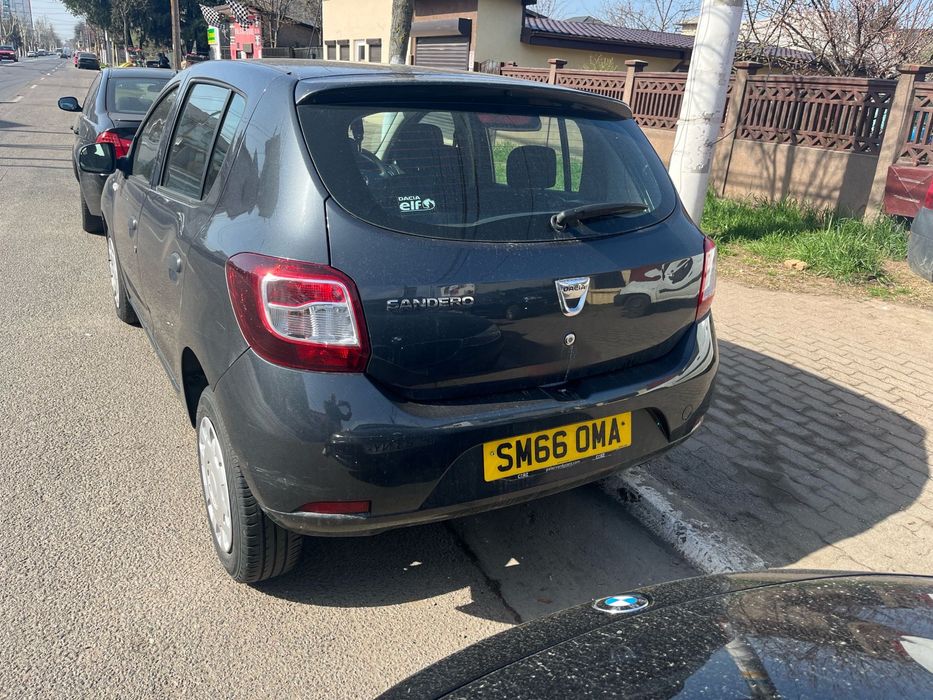 Bara fata mogam sandero 2016 logan 12 benzina 90 mii km