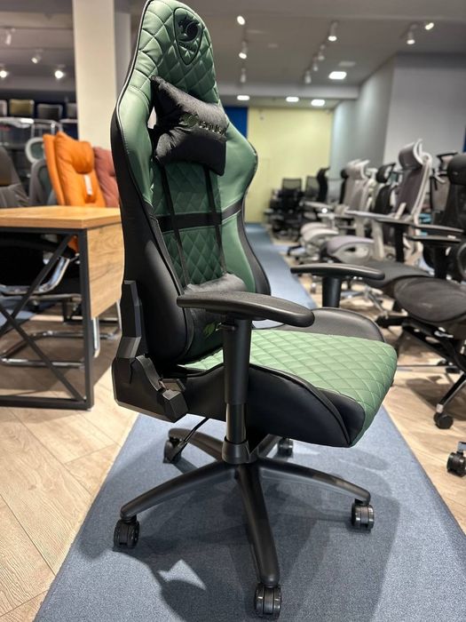 Геймерское кресло Cougar Green  спортивный игровые кресла со склада