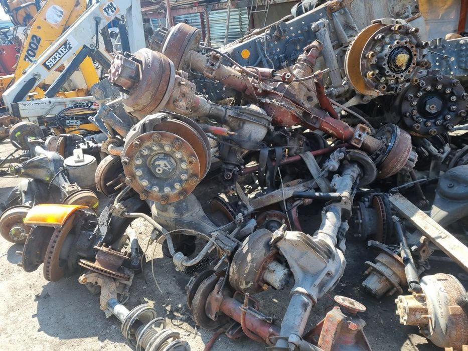 Vând punți de mercedes sprinter ford tranzit iveco daily nissan atleon