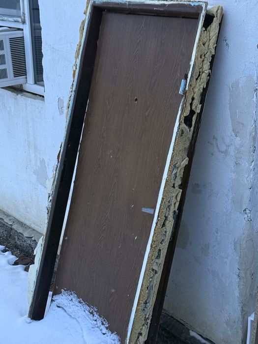 Прадажа бу двери желеный