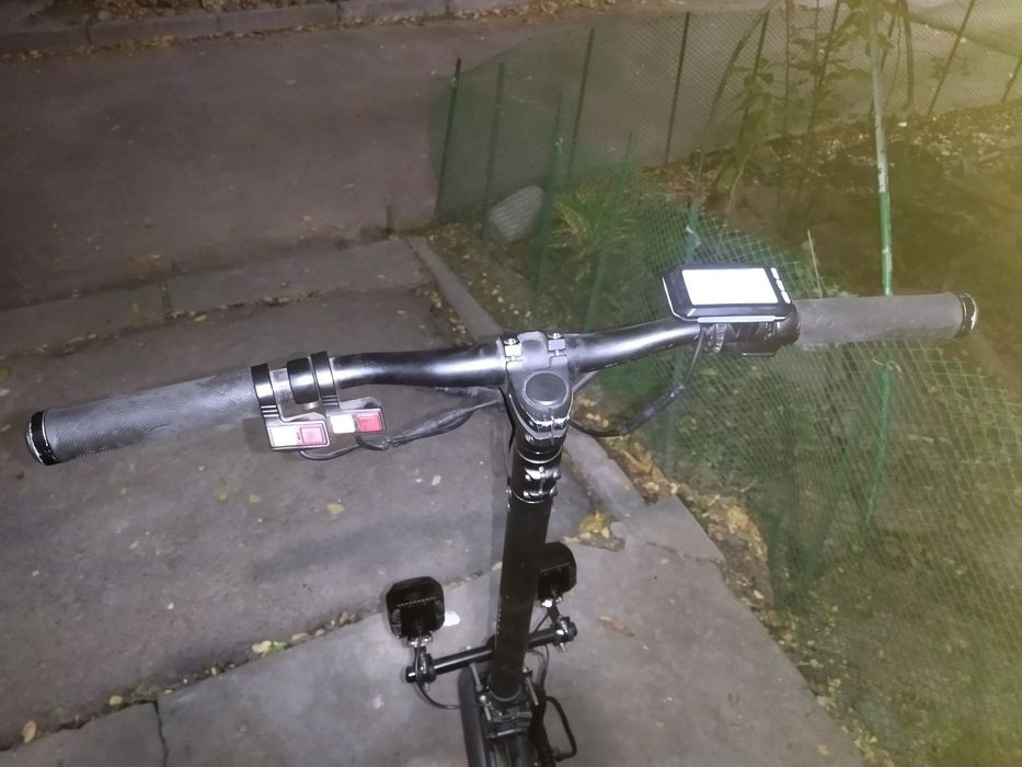 Продам Электросамокат Kugoo G Booster.