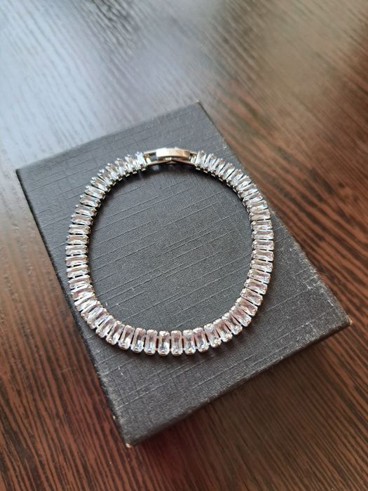 Колье, браслет и серьги