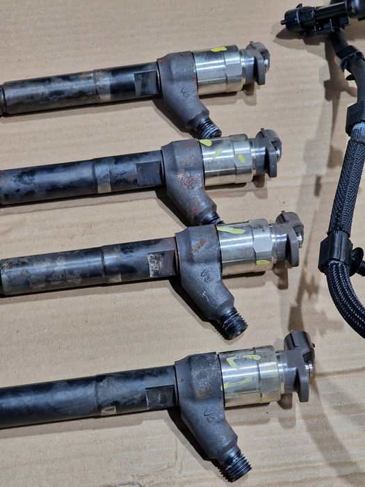 Injectoare opel 1.6 Denso