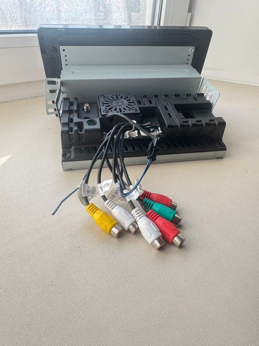 Продам автомагнитолу pioneer