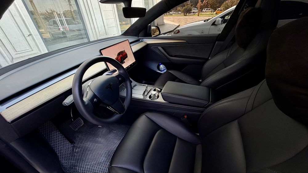 Tesla Model Y standart