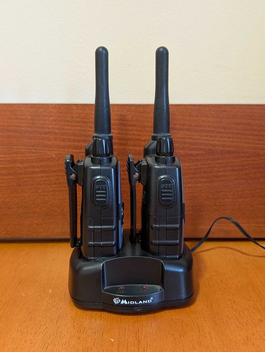 Радиостанция Midland G7 XT, комплект 2 броя + зарядно