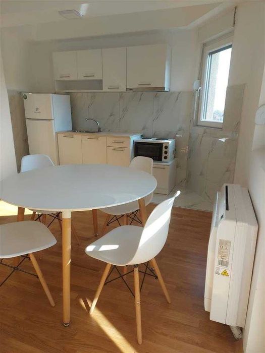 Дава се под наем Двустаен апартамент в Пловдив, Тракия - 51 кв.м за 234.6 € - Снимка #3