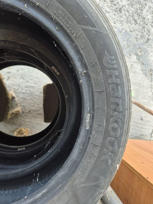Продам 3 шины на 16