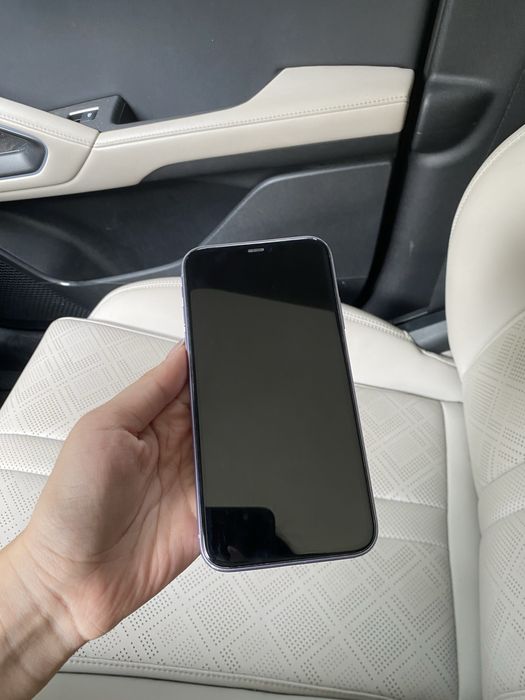 Продам Iphone 11 64gb