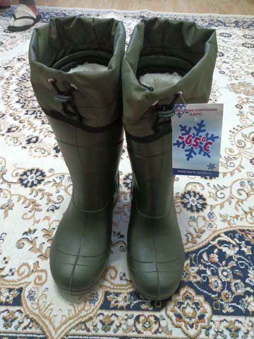 Резиновые сапоги