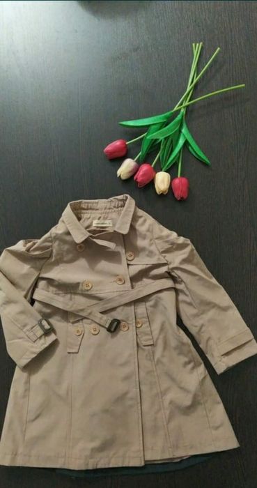 Красивый тренч для девочек