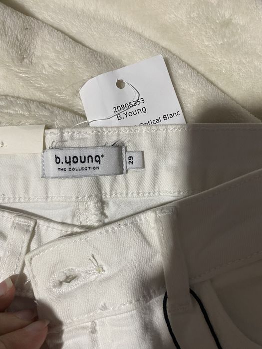 Blugi straight albi