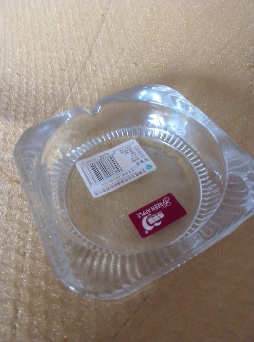 Чашки  миски нержавейки.