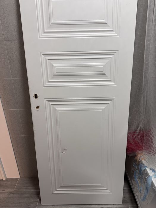 Дверь 15 тыс б/у