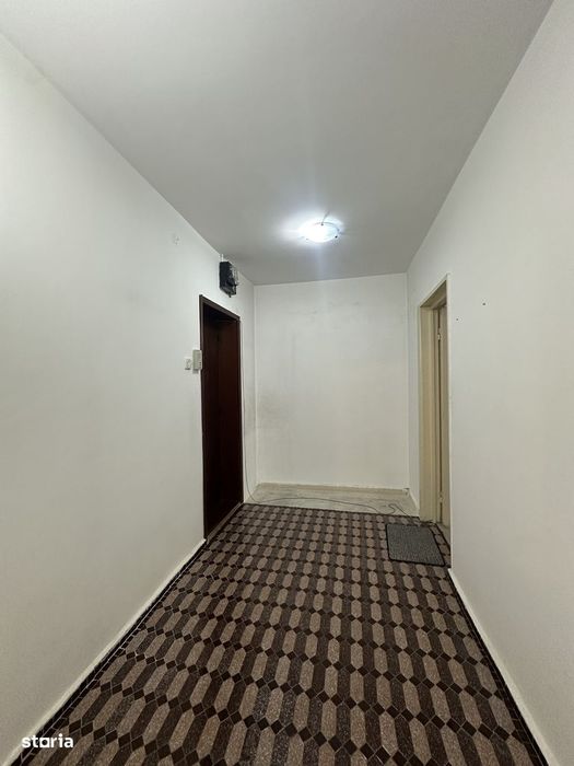 Agentia imobiliara VIGAFON vinde apartament 2 camere Vest-Aurora