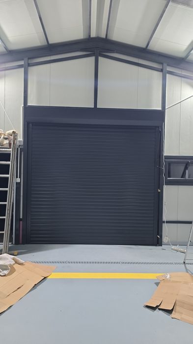 Usi garaj rulou Aluminiu