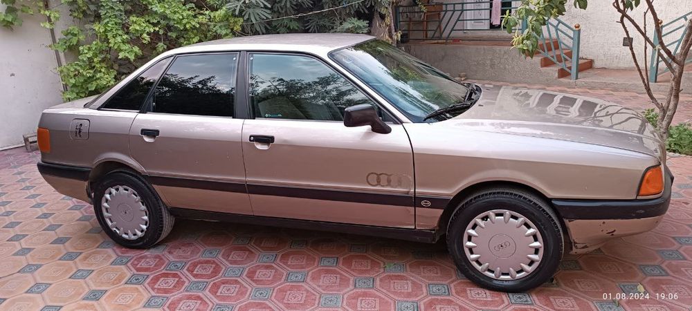 Ауди 80 сотилали
