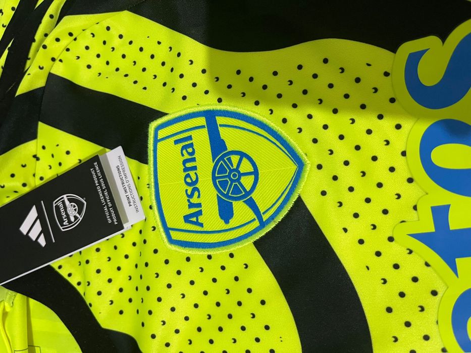 Tricou Adidas Arsenal, nou cu etichetă, M, Fotbal