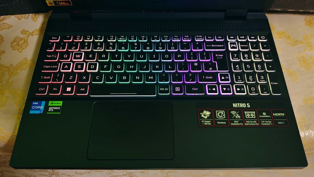 NVidia RTX 4060 8GB/Intel Core i7-12650H/16GB RAM/1024GB SSD/15.6 144hz FHD+ IPS/Acer Predator Nitro 15 rgb keyboard gaming laptop геймърски лаптоп