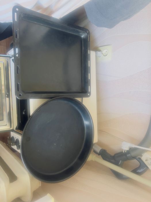 Продам Электропечь