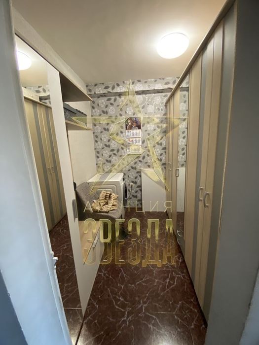 Продава се Тристаен апартамент в Пловдив, Кючук Париж - 110 кв.м за 1228 €/кв.м - Снимка #5