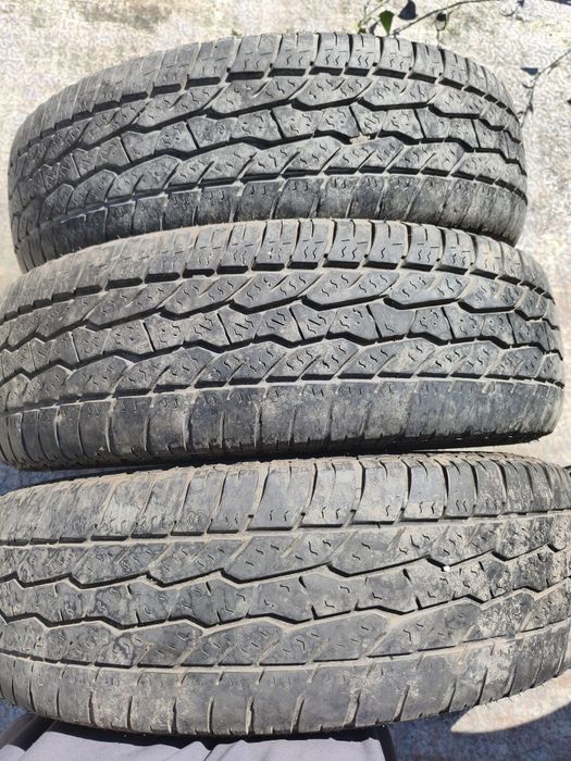 Резина 215/70/R16