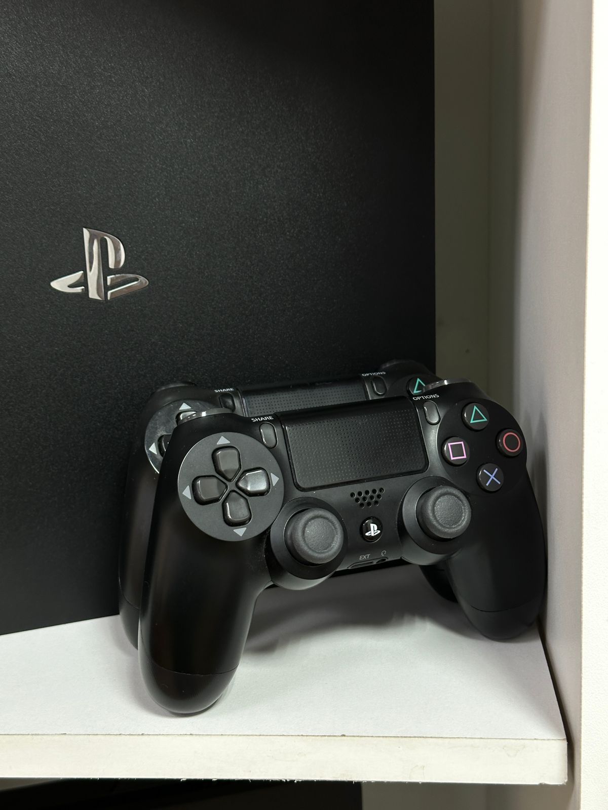 PlayStation 4 PS4 Pro+4 топовые игры+2 джойстика. Гарантия: 145 000 тг. -  Приставки Алматы на Olx