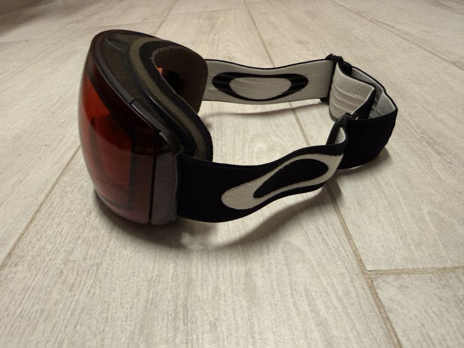 Нови ски очила Oakley Flight Deck M PRIZM Rose / PRIZM Torch Iridium