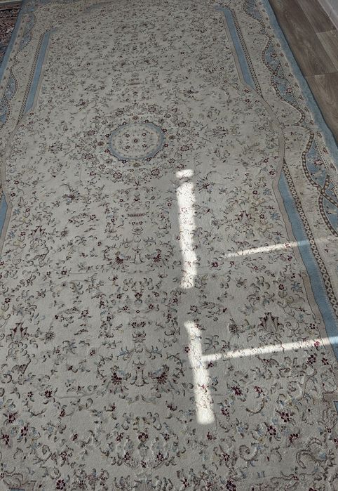 Продам ковер 2×4