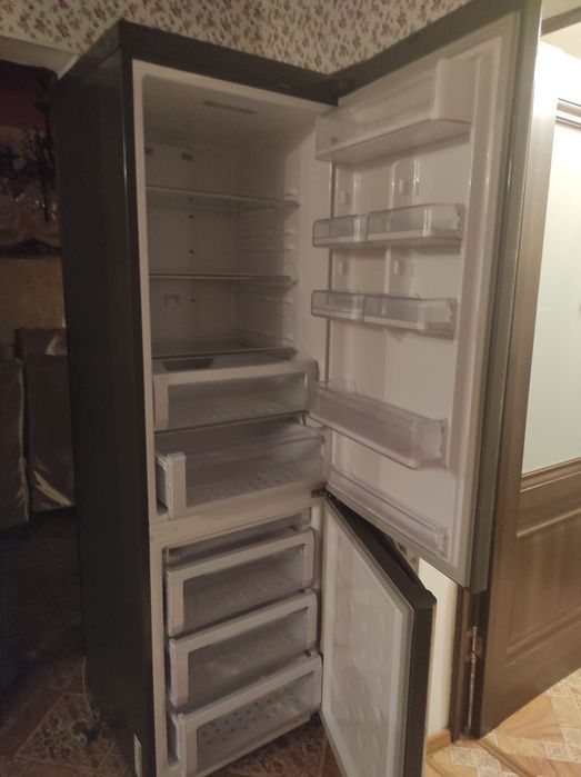 Продаётся холодильник