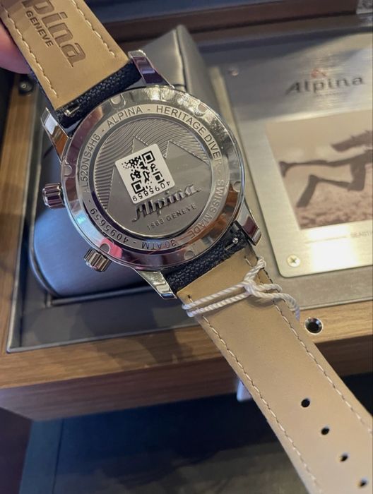 Продаются Швейцарские дайверские часы Alpina