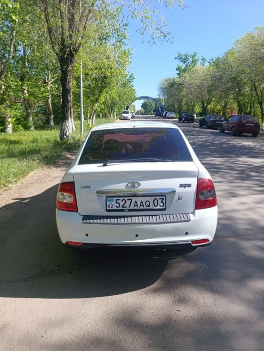 Продам автомобиль Лада приора