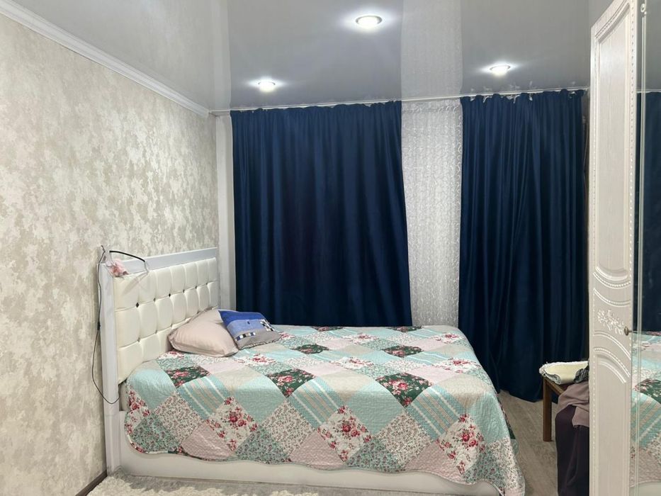 Кровать для спальни