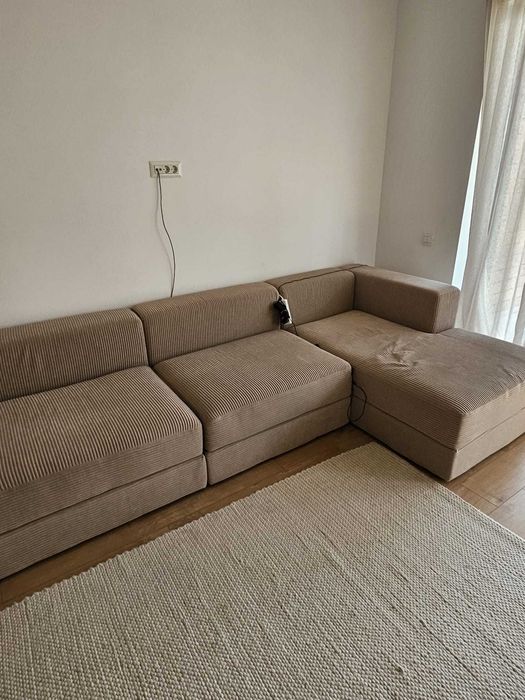 Canapea coltar moderna Ikea - sezlong dreapta -cu spatii de depozitare