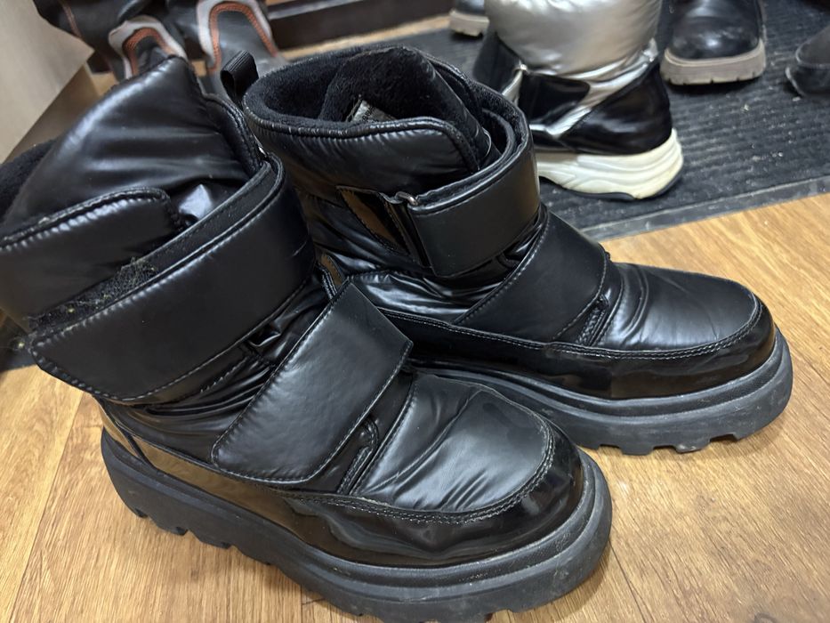 Продам детские  дутыши